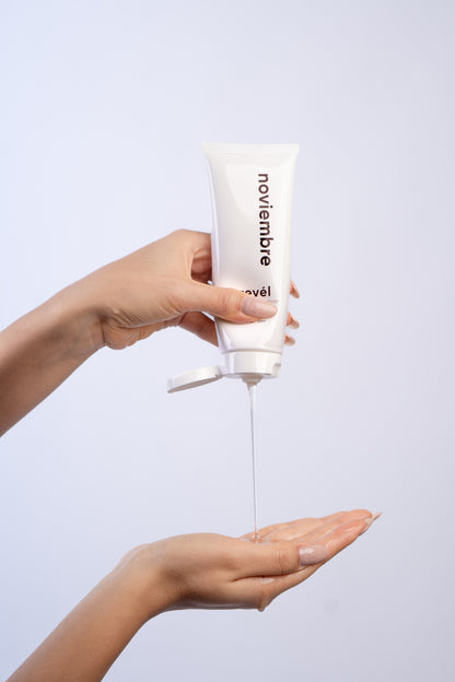 revél - Facial Cleanser